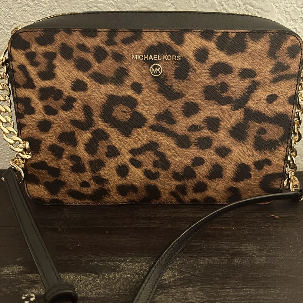 Crossbody